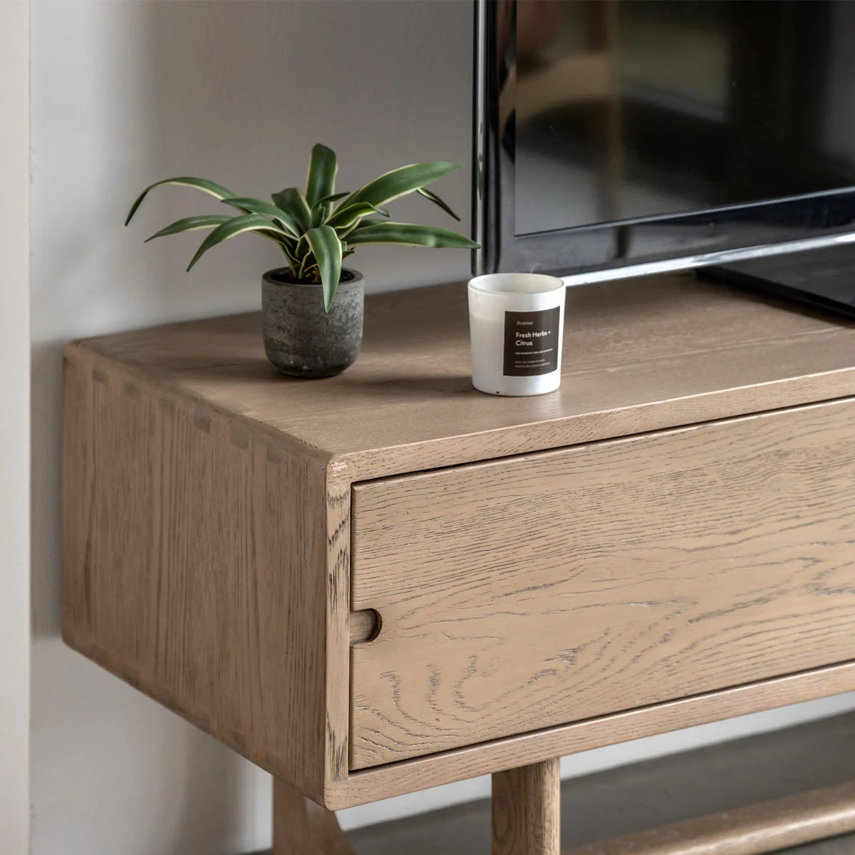 Gallery Direct Craft Media Unit